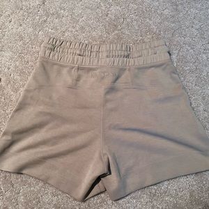 Soft ambitions Lululemon shorts